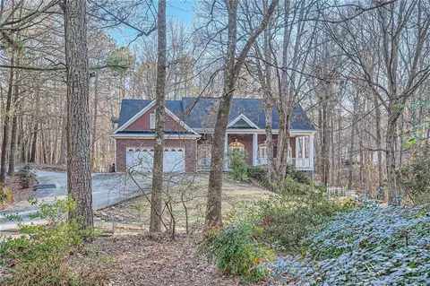 2505 Chandler Rd, Grayson, GA 30017