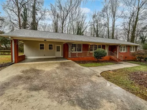 2241 Mcduffie Rd, Austell, GA 30106