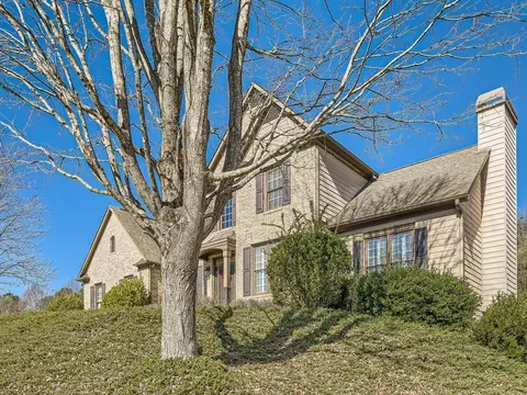 520 Waterside Ct, Canton, GA 30114 photo 2