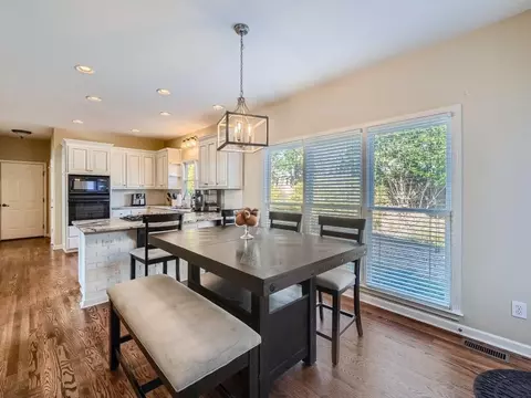 520 Waterside Ct, Canton, GA 30114 photo 11