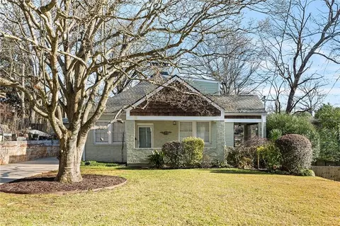 628 Hemlock Cir SE, Atlanta, GA 30316