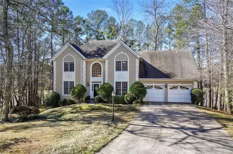 210 Picketts Forge Ln, Acworth, GA 30101