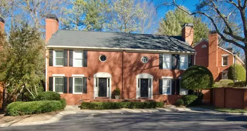 302 Defoors Mill Dr, Atlanta, GA 30318