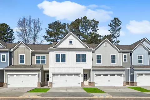 1196 Chastain Dr #1196, Sugar Hill, GA 30518