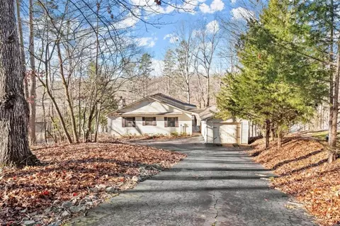 239 Weatherstone Way, Lavonia, GA 30553