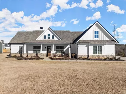 163 Peachwood Ln, Homer, GA 30547