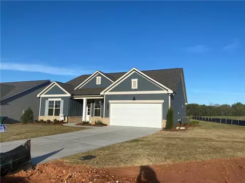 510 Glenside Dr, Jefferson, GA 30549