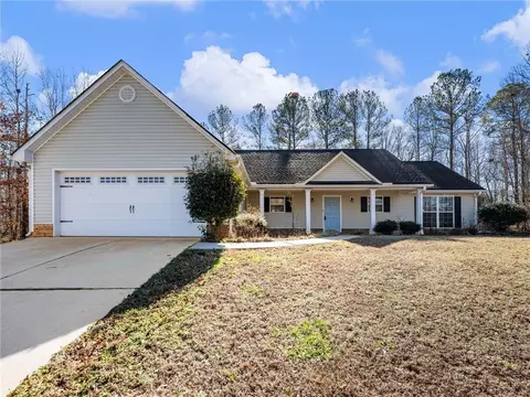 60 Watson Dr, Hull, GA 30646