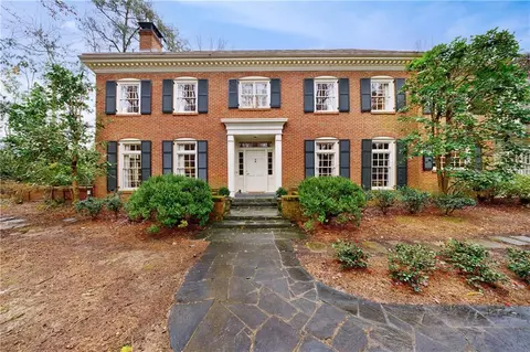 1608 Nancy Creek Rdg NW, Atlanta, GA 30327