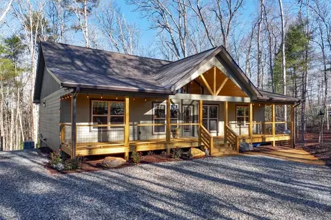 21 Owenby Rd, Blairsville, GA 30512