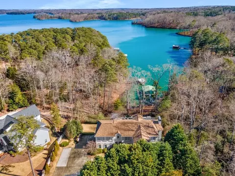 6746 Gaines Ferry Rd, Flowery Branch, GA 30542