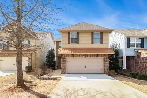 333 Clover Brook Dr, Locust Grove, GA 30248