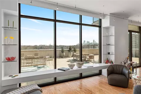 2233 Peachtree Rd NE #406, Atlanta, GA 30309