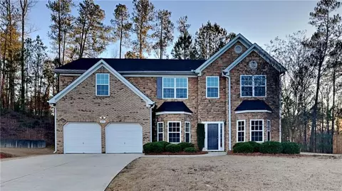 370 Cog Hill Dr, Fairburn, GA 30213