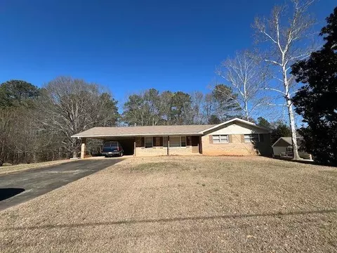 4020 Lindley Cir, Powder Springs, GA 30127