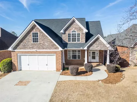 9151 Golfview Cir, Covington, GA 30014