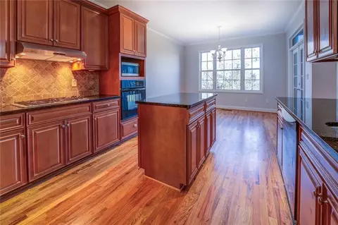 9151 Golfview Cir, Covington, GA 30014 photo 11