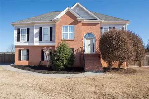 19 Candlestick Cmn NW, Cartersville, GA 30120