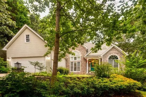 180 Tall Oaks Dr, Alto, GA 30510