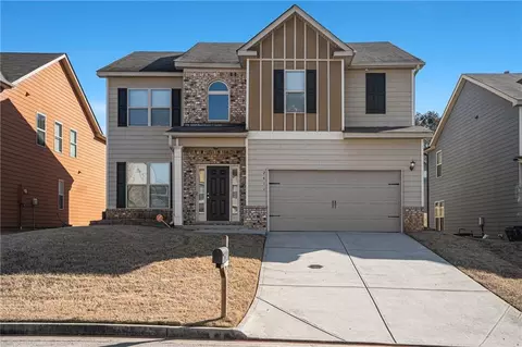 2416 Quincy Loop, Fairburn, GA 30213