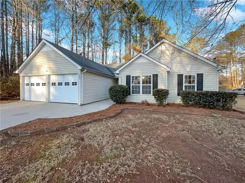 280 Cedars Glen Cir, Villa Rica, GA 30180