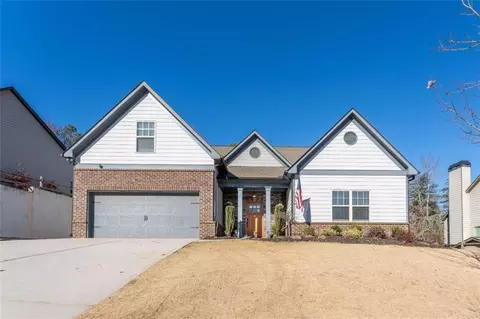 6364 Spring Cove Dr, Flowery Branch, GA 30542