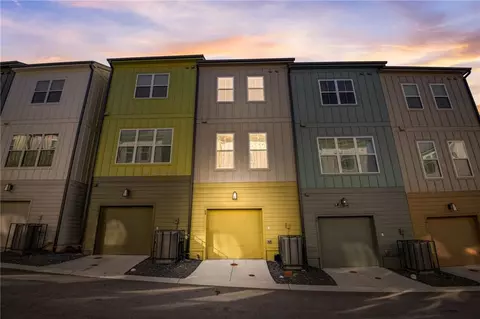 68 Adore Ct SE, Atlanta, GA 30315