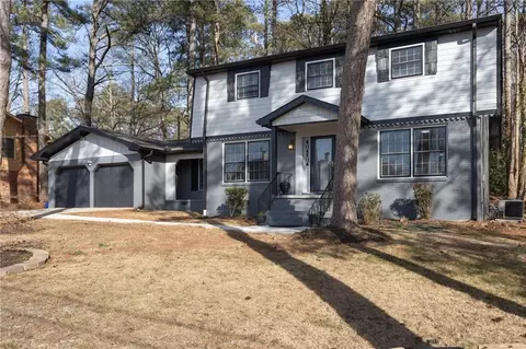 2774 Slumber Trl, Decatur, GA 30034