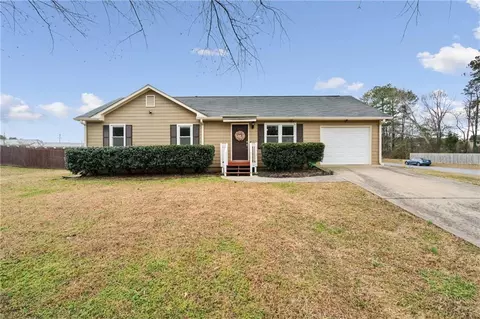 21 Winter Wood Dr, Taylorsville, GA 30178