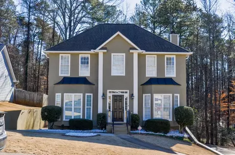 381 Clarion Rd, Lawrenceville, GA 30043