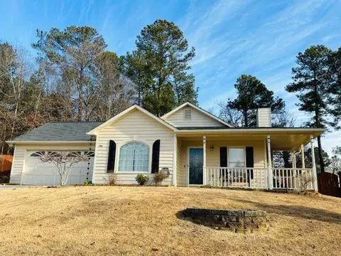 700 Saddle Shoals Dr, Lawrenceville, GA 30046