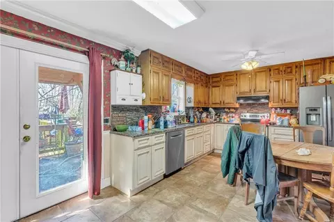 Kitchen - 3398 Fork Rd, Gainesville, GA 30506 photo 1 of 2