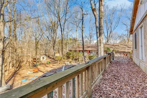 View/Area - 3398 Fork Rd, Gainesville, GA 30506 photo 8 of 14