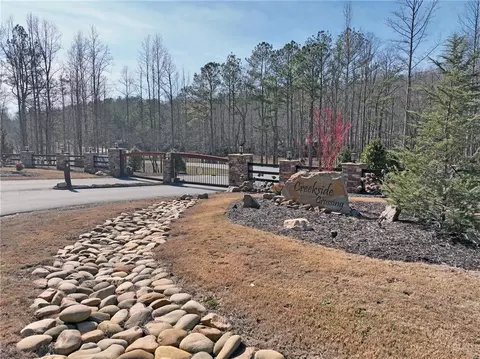 75 Dry Fly Ln, Talking Rock, GA 30175