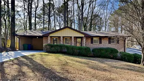 407 Miguel Ct, Stone Mountain, GA 30083