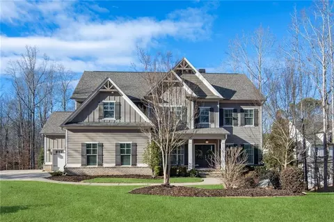 109 Wolf Creek Ct, Cumming, GA 30028