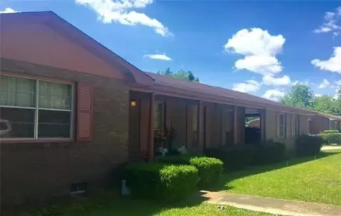 22 Spring Ave, Mc Rae, GA 31055