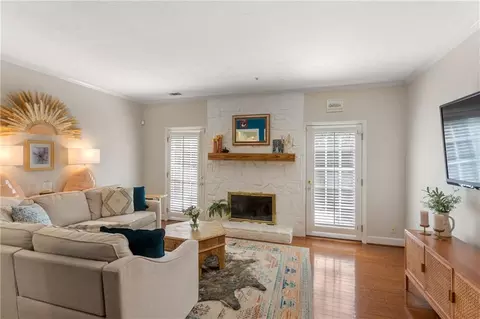 5330 Chemin De Vie, Atlanta, GA 30342