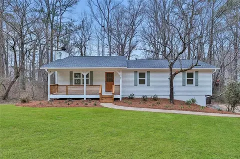 347 Carmon Dr, Canton, GA 30115