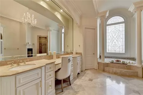 Bath - 8225 Royal Troon Dr, Duluth, GA 30097 photo 1 of 11