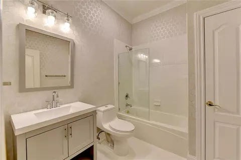 Bath - 8225 Royal Troon Dr, Duluth, GA 30097 photo 10 of 11