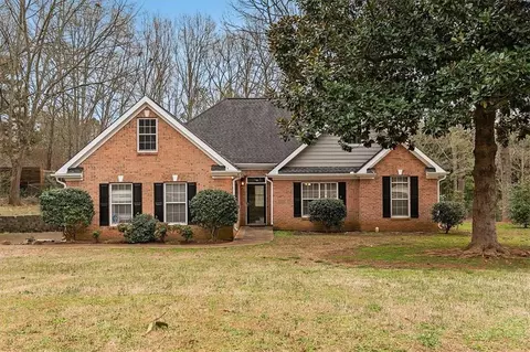 30 Huntington St, Covington, GA 30016