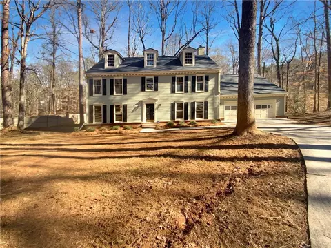 520 Villa Ct, Norcross, GA 30093
