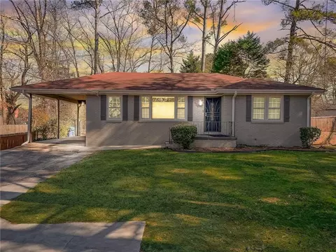 179 Hamilton E Holmes Dr NW, Atlanta, GA 30318