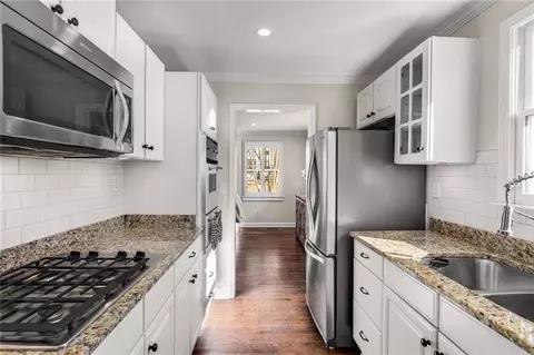 Kitchen - 2970 Surrey Ln, Chamblee, GA 30341 photo 1 of 6