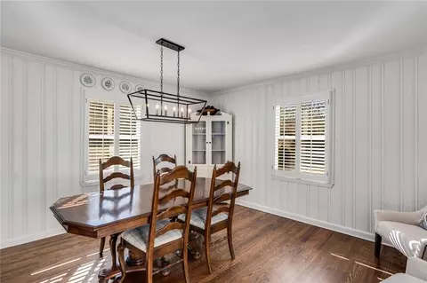Dining - 2970 Surrey Ln, Chamblee, GA 30341 photo 2 of 3