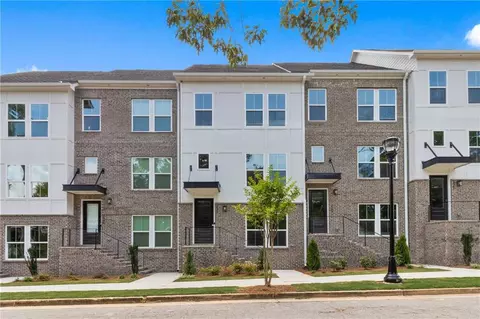 2507 Astaire Ct, Atlanta, GA 30318