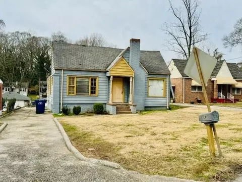 2 Burbank Dr NW, Atlanta, GA 30314