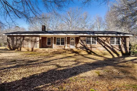 1123 Highway 105, Demorest, GA 30535