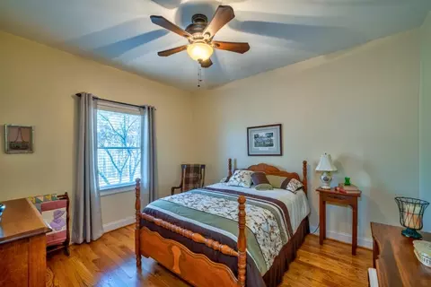 Bedroom - 741 Scenic Dr, Toccoa, GA 30577 photo 4 of 5